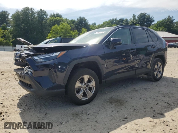 2022 Toyota RAV4 XLE with VIN 2T3P1RFV2NW275195, listed as a Copart auction lot 59655775 with 43,329 mi miles and Salvage title. Bid and sale history available at DreamBid. Image 1.