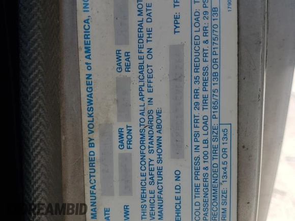 1982 Volkswagen Rabbit z VIN 1MB0174CV060266, wystawiony jako Copart lot #49385145 z przebiegiem 118 498 mil mil oraz Szkoda całkowita • Salvage title. Historia ofert i sprzedaży dostępna na DreamBid. Obrazek 12.