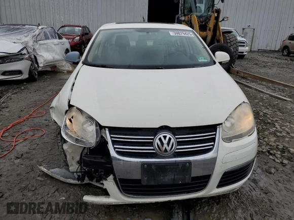 2008 Volkswagen Jetta SE with VIN 3VWRM71K48M003901, listed as a Copart auction lot 59079425 with 137,751 mi miles and Salvage title. Bid and sale history available at DreamBid. Image 5.