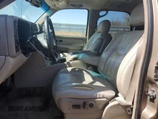 2003 Chevrolet Tahoe LT z VIN 1GNEK13Z43J136234, wystawiony jako Copart lot #51245445 z przebiegiem 227 769 mil mil oraz Czysty tytuł • Clean title. Historia ofert i sprzedaży dostępna na DreamBid. Obrazek 7.