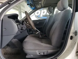 2001 Toyota Camry CE z VIN JT2BG22K010543907, wystawiony jako Copart lot #60874815 z przebiegiem 313 008 mil mil oraz Czysty tytuł • Clean title. Historia ofert i sprzedaży dostępna na DreamBid. Obrazek 7.