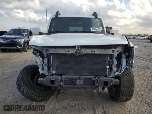 2023 Ford Bronco with VIN 1FMEE5DP5PLA95882, listed as a Copart auction lot 44057865 with 32,410 mi miles and Salvage Title. Bid and sale history available at DreamBid. Image 5.
