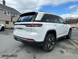 2024 Jeep Grand Cherokee 4xe with VIN 1C4RJYB65RC120554, listed as a Copart auction lot 52592855 with 21,046 mi miles and Clean Title. Bid and sale history available at carsss.com. Image 3.