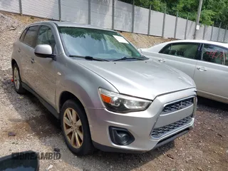 2013 Mitsubishi Outlander ES z VIN 4A4AR3AU6DE007274, wystawiony jako IAAI lot #42501740 z przebiegiem 211 778 mil mil oraz . Historia ofert i sprzedaży dostępna na DreamBid. Obrazek 1.
