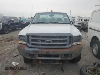 2002 Ford F-350 XL with VIN 1FTSF31L32EB50482, listed as a Copart auction lot 81916124 with 45,625 mi miles and Clean Title. Bid and sale history available at DreamBid. Image 5.