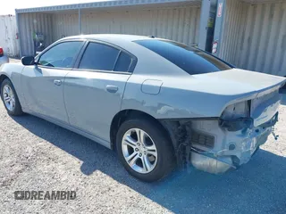 2020 Dodge Charger SXT z VIN 2C3CDXBG5LH194484, wystawiony jako IAAI lot #42121474 z przebiegiem 82 897 mil mil oraz . Historia ofert i sprzedaży dostępna na DreamBid. Obrazek 3.