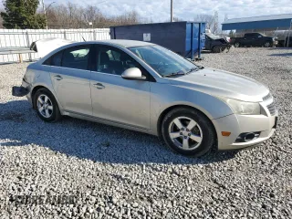 2013 Chevrolet Cruze 1LT with VIN 1G1PC5SB3D7243910, listed as a Copart auction lot 46861005 with 97,646 mi miles and Salvage Title. Bid and sale history available at carsss.com. Image 4.