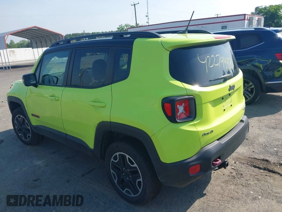 2017 Jeep Renegade Trailhawk z VIN ZACCJBCB0HPF27223, wystawiony jako IAAI lot #42279998 z przebiegiem 166 836 mil mil oraz . Historia ofert i sprzedaży dostępna na DreamBid. Obrazek 3.