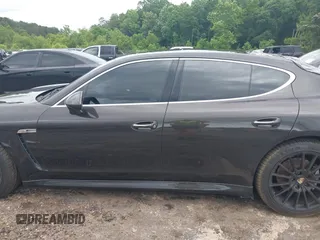 2010 Porsche Panamera S z VIN WP0AB2A73AL061283, wystawiony jako IAAI lot #42367523 z przebiegiem 90 164 mil mil oraz . Historia ofert i sprzedaży dostępna na DreamBid. Obrazek 14.