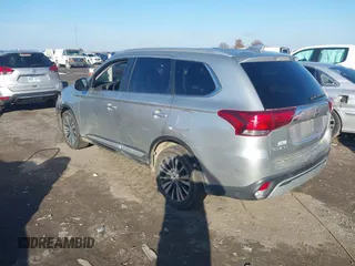 2020 Mitsubishi Outlander ES with VIN JA4AZ3A32LZ018238, listed as a IAAI auction lot 41129342 with 142,946 mi miles and . Bid and sale history available at DreamBid. Image 3.