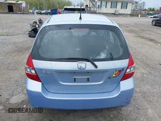 2008 Honda Fit with VIN JHMGD38468S060570, listed as a IAAI auction lot 42016018 with 133,574 mi miles. Bid and sale history available at carsss.com. Image 17.
