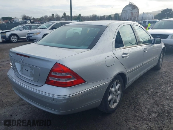 2004 Mercedes-Benz C 320 with VIN WDBRF64J74F481703, listed as a IAAI auction lot 41198886 with 221,437 mi miles and . Bid and sale history available at DreamBid. Image 4.