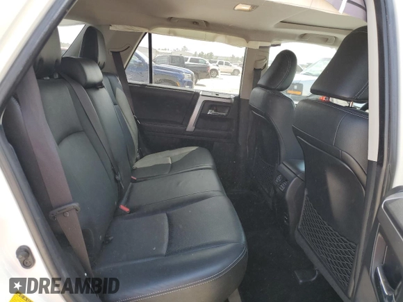2017 Toyota 4Runner SR5 с VIN JTEBU5JR4H5423651, выставлен на аукционе Copart как лот 53654765 с пробегом 84 113 миль миль и Списание • Salvage title. История ставок и продаж доступна на DreamBid. Изображение 11.