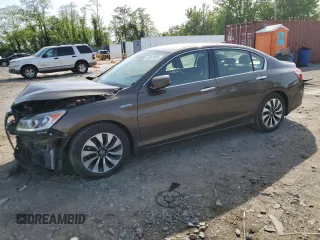 2017 Honda Accord with VIN JHMCR6F36HC017434, listed as a Copart auction lot 55267025 with 83,779 mi miles and Salvage title. Bid and sale history available at DreamBid. Image 1.