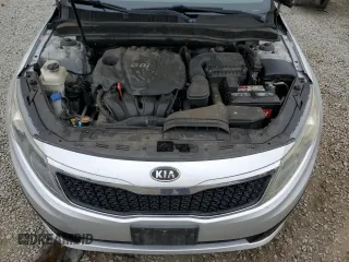 2012 Kia Optima LX z VIN 5XXGM4A73CG033597, wystawiony jako Copart lot #59585515 z przebiegiem 141 577 mil mil oraz Szkoda całkowita • Salvage title. Historia ofert i sprzedaży dostępna na DreamBid. Obrazek 11.