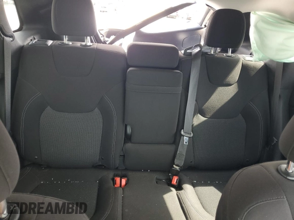 2019 Jeep Cherokee Latitude with VIN 1C4PJLCB8KD357724, listed as a Copart auction lot 51412395 with 0 mi miles and Salvage Title. Bid and sale history available at carsss.com. Image 10.