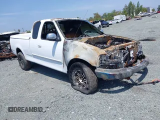 2001 Ford F-150 XL с VIN 1FTZX17261KF26378, выставлен на аукционе IAAI как лот 42483513 с пробегом Не указан миль и . История ставок и продаж доступна на DreamBid. Изображение 1.