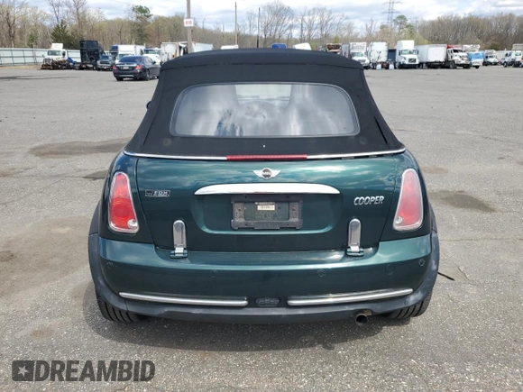 2005 MINI Convertible with VIN WMWRF33475TG10019, listed as a Copart auction lot 53307005 with 124,353 mi miles and Clean title. Bid and sale history available at DreamBid. Image 6.