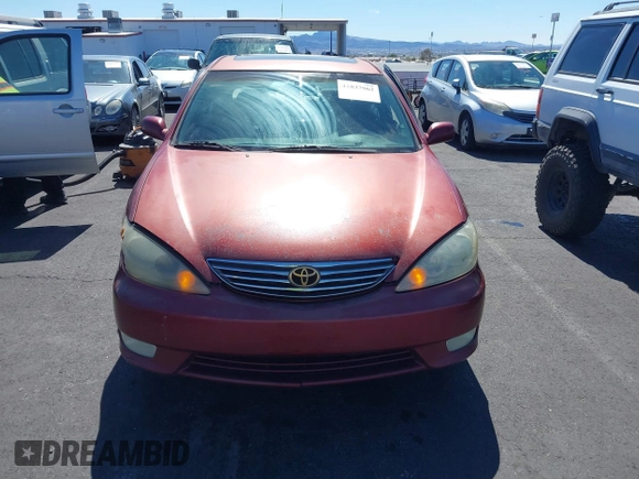 2006 Toyota Camry STD z VIN 4T1BE30K06U140494, wystawiony jako IAAI lot #41837962 z przebiegiem 127 780 mil mil oraz . Historia ofert i sprzedaży dostępna na DreamBid. Obrazek 6.