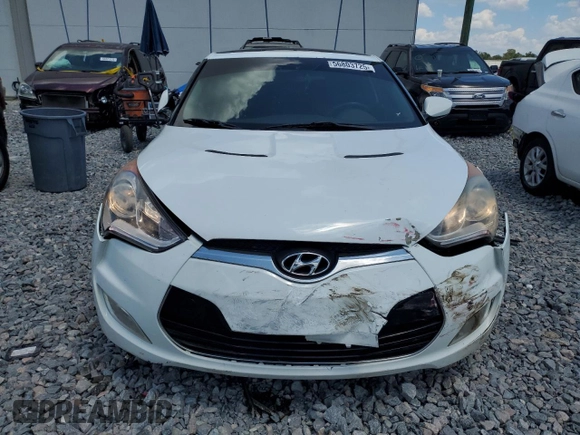 2013 Hyundai Veloster w/Gray Int with VIN KMHTC6AD7DU136483, listed as a Copart auction lot 56803725 with 159,794 mi miles and Salvage title. Bid and sale history available at DreamBid. Image 5.