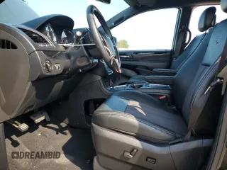 2016 Chrysler Town & Country S with VIN 2C4RC1HG7GR208222, listed as a Copart auction lot 71686304 with 150,588 mi miles and Non Repairable. Bid and sale history available at DreamBid. Image 7.