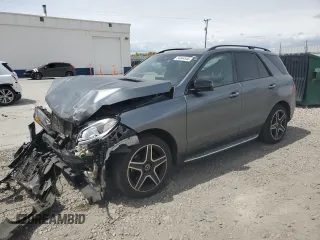 2019 Mercedes-Benz GLE 400 z VIN 4JGDA5GB1KB210810, wystawiony jako Copart lot #54844545 z przebiegiem Nie podano mil oraz Szkoda całkowita • Salvage title. Historia ofert i sprzedaży dostępna na DreamBid. Obrazek 1.