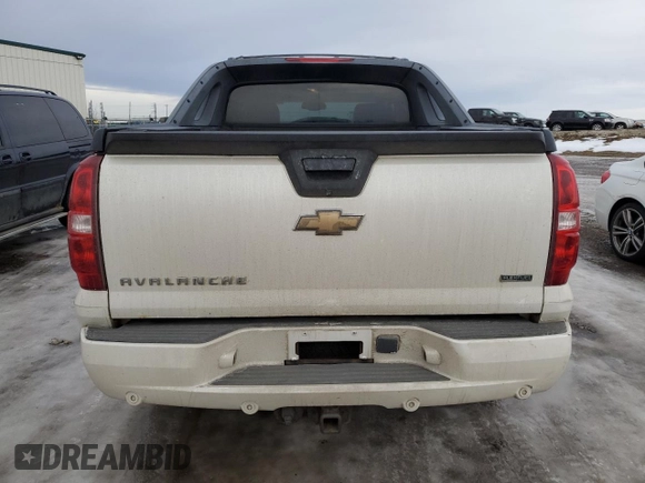 2010 Chevrolet Avalanche with VIN 3GNVKGE24AG273420, listed as a Copart auction lot 86592044 with 173,596 mi miles and Non Repairable. Bid and sale history available at DreamBid. Image 6.