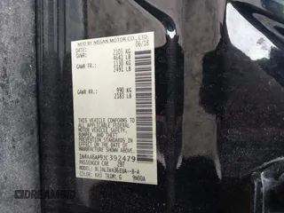 2018 Nissan Maxima Platinum z VIN 1N4AA6AP9JC392479, wystawiony jako IAAI lot #42209148 z przebiegiem 103 710 mil mil oraz . Historia ofert i sprzedaży dostępna na DreamBid. Obrazek 9.