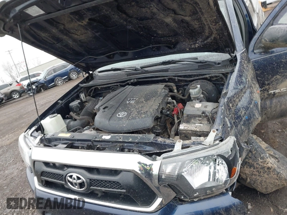 2012 Toyota Tacoma with VIN 3TMMU4FN9CM040417, listed as a IAAI auction lot 41937118 with 90,681 mi miles and . Bid and sale history available at DreamBid. Image 10.