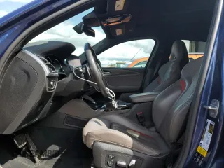 2020 BMW X4 M Competition z VIN 5YMUJ0C04L9C08841, wystawiony jako Copart lot #49825004 z przebiegiem 26 071 mil mil oraz . Historia ofert i sprzedaży dostępna na DreamBid. Obrazek 7.