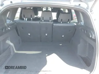 2023 BMW X1 xDrive28i z VIN WBX73EF03P5X46405, wystawiony jako IAAI lot #42038660 z przebiegiem 21 994 mil mil oraz . Historia ofert i sprzedaży dostępna na DreamBid. Obrazek 18.