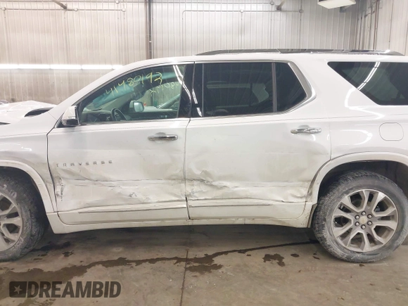 2020 Chevrolet Traverse Premier with VIN 1GNEVKKW9LJ220148, listed as a IAAI auction lot 41480192 with 69,290 mi miles. Bid and sale history available at carsss.com. Image 15.