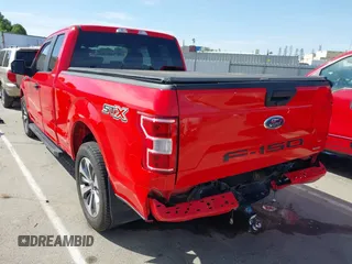 2019 Ford F-150 XL z VIN 1FTEX1CPXKKC96958, wystawiony jako IAAI lot #42290221 z przebiegiem 72 527 mil mil oraz . Historia ofert i sprzedaży dostępna na DreamBid. Obrazek 3.