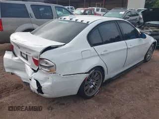 2007 BMW 3 Series 328i with VIN WBAVA37517NL12716, listed as a IAAI auction lot 42480313 with 144,785 mi miles and . Bid and sale history available at DreamBid. Image 4.