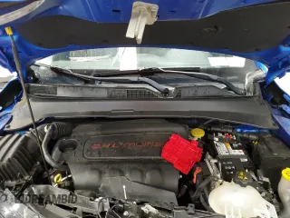 2021 Jeep Compass Latitude z VIN 3C4NJDBB0MT539879, wystawiony jako Copart lot #57964125 z przebiegiem 43 246 mil mil oraz Szkoda całkowita • Salvage title. Historia ofert i sprzedaży dostępna na DreamBid. Obrazek 12.