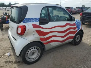 2016 Smart fortwo Passion with VIN WMEFJ5DA2GK140588, listed as a Copart auction lot 57504315 with 59,145 mi miles and Salvage title. Bid and sale history available at DreamBid. Image 3.