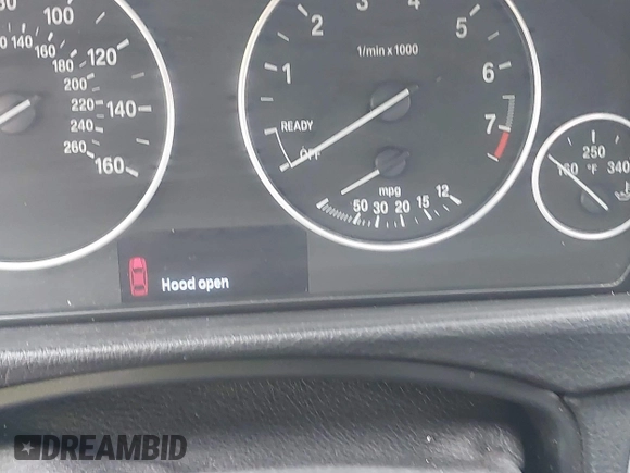 2014 BMW 3 Series 320i xDrive with VIN WBA3C3C51EF983320, listed as a IAAI auction lot 42091122 with 12,312 mi miles and . Bid and sale history available at DreamBid. Image 14.