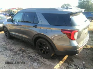 2023 Ford Explorer ST-Line с VIN 1FMSK7KH6PGB21921, выставлен на аукционе IAAI как лот 42591112 с пробегом 17 642 миль миль и . История ставок и продаж доступна на DreamBid. Изображение 3.