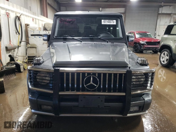 2005 Mercedes-Benz G with VIN WDCYR71E65X160243, listed as a Copart auction lot 48140075 with 164,457 mi miles and Salvage Title. Bid and sale history available at DreamBid. Image 5.