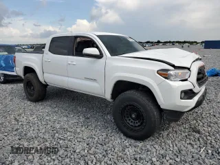 2022 Toyota Tacoma SR5 z VIN 3TMAZ5CN0NM179840, wystawiony jako Copart lot #59215265 z przebiegiem 59 406 mil mil oraz Szkoda całkowita • Salvage title. Historia ofert i sprzedaży dostępna na DreamBid. Obrazek 4.