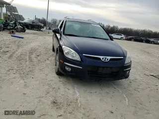 2011 Hyundai Elantra Touring SE with VIN KMHDC8AE0BU092798, listed as a Copart auction lot 84217814 with 182,987 mi miles and Salvage Title. Bid and sale history available at carsss.com. Image 12.