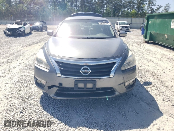 2015 Nissan Altima S with VIN 1N4AL3AP4FN883255, listed as a Copart auction lot 52105205 with 209,720 mi miles and Non Repairable. Bid and sale history available at DreamBid. Image 5.