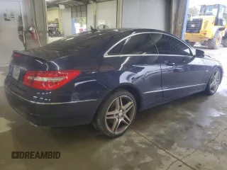 2012 Mercedes-Benz E 350 with VIN WDDKJ5KB7CF134173, listed as a Copart auction lot 51996875 with 135,736 mi miles and Salvage Title. Bid and sale history available at DreamBid. Image 3.