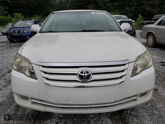2006 Toyota Avalon XL with VIN 4T1BK36BX6U122472, listed as a Copart auction lot 60607605 with 168,362 mi miles and Clean title. Bid and sale history available at DreamBid. Image 5.