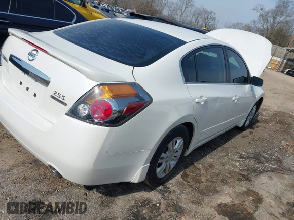2012 Nissan Altima 2.5 S with VIN 1N4AL2AP7CN428292, listed as a IAAI auction lot 41810076 with 230,251 mi miles. Bid and sale history available at carsss.com. Image 4.