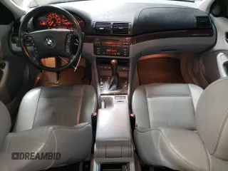 2003 BMW 3 Series 325xi with VIN WBAEU33453PM52318, listed as a Copart auction lot 52195535 with 104,018 mi miles and Salvage Title. Bid and sale history available at carsss.com. Image 8.