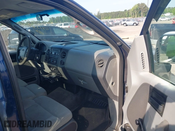 2008 Ford F-150 XL with VIN 1FTRF12W18KD24863, listed as a IAAI auction lot 42158875 with 180,388 mi miles. Bid and sale history available at carsss.com. Image 5.