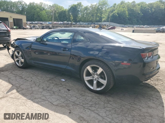 2010 Chevrolet Camaro 2LT z VIN 2G1FC1EV7A9227925, wystawiony jako Copart lot #58292885 z przebiegiem 86 884 mil mil oraz Szkoda całkowita • Salvage title. Historia ofert i sprzedaży dostępna na DreamBid. Obrazek 2.