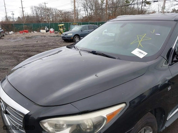 2015 Infiniti QX60 with VIN 5N1AL0MM6FC523177, listed as a IAAI auction lot 41735003 with 250,685 mi miles. Bid and sale history available at carsss.com. Image 6.