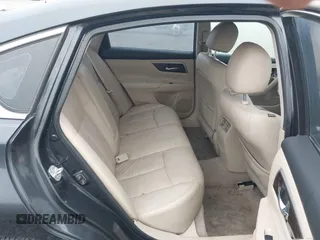 2014 Nissan Altima S with VIN 1N4AL3AP0EC182030, listed as a IAAI auction lot 41548176 with 231,071 mi miles and . Bid and sale history available at DreamBid. Image 8.